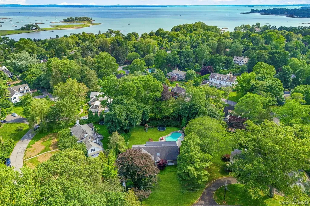 68 Greenhaven Road Rye NY 10580