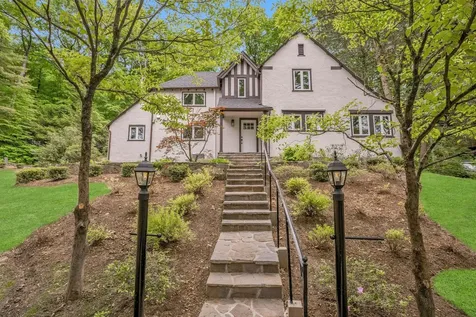 34 Glenside Place Chappaqua NY 10514