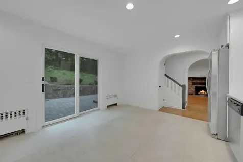 34 Glenside Place Chappaqua NY 10514
