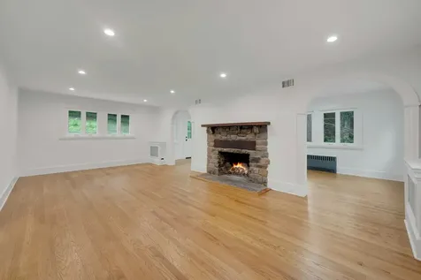 34 Glenside Place Chappaqua NY 10514