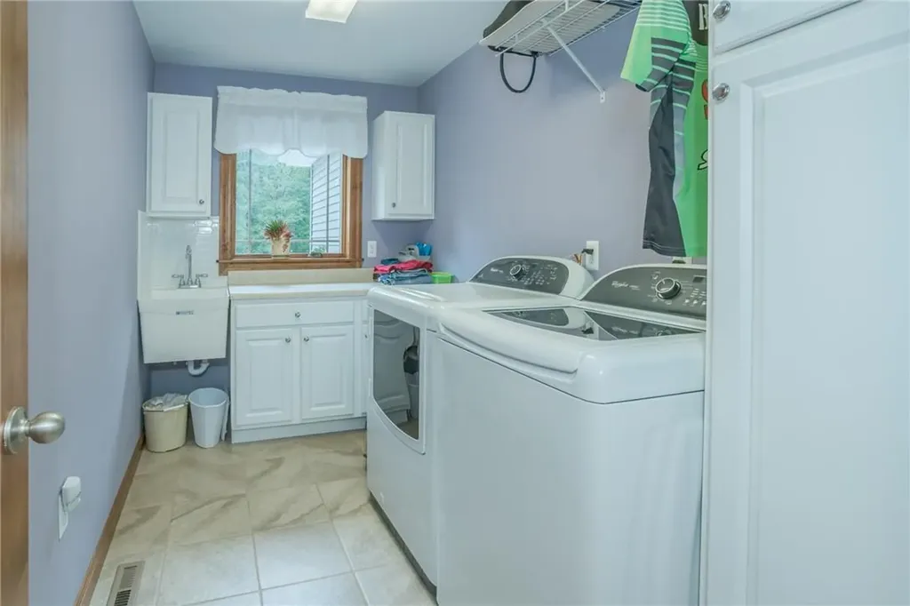 1230 Route 284 Westtown NY 10998