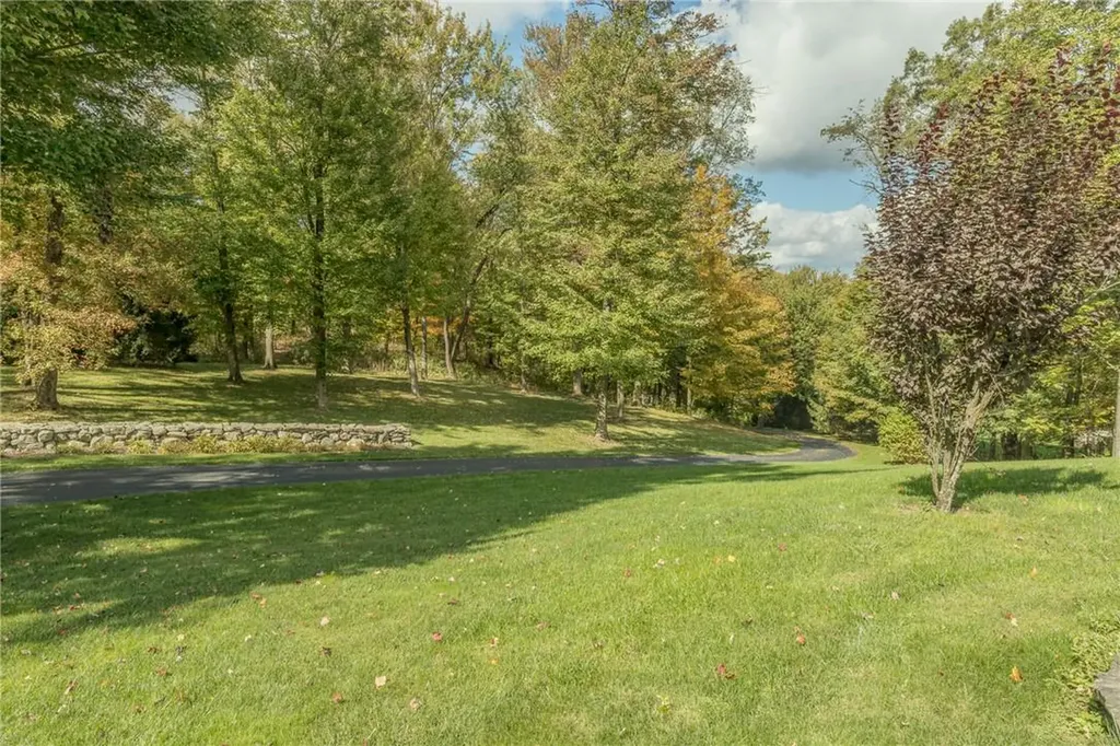 1230 Route 284 Westtown NY 10998