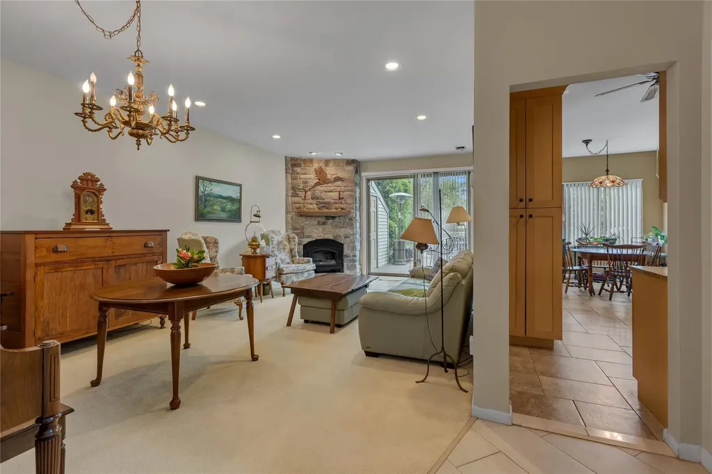 5 Lakeridge Drive Huntington NY 11743