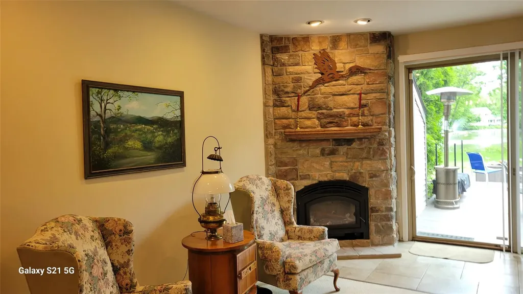 5 Lakeridge Drive Huntington NY 11743