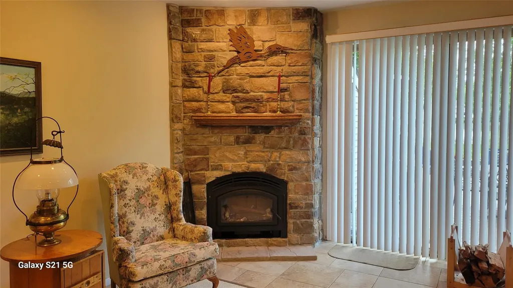 5 Lakeridge Drive Huntington NY 11743