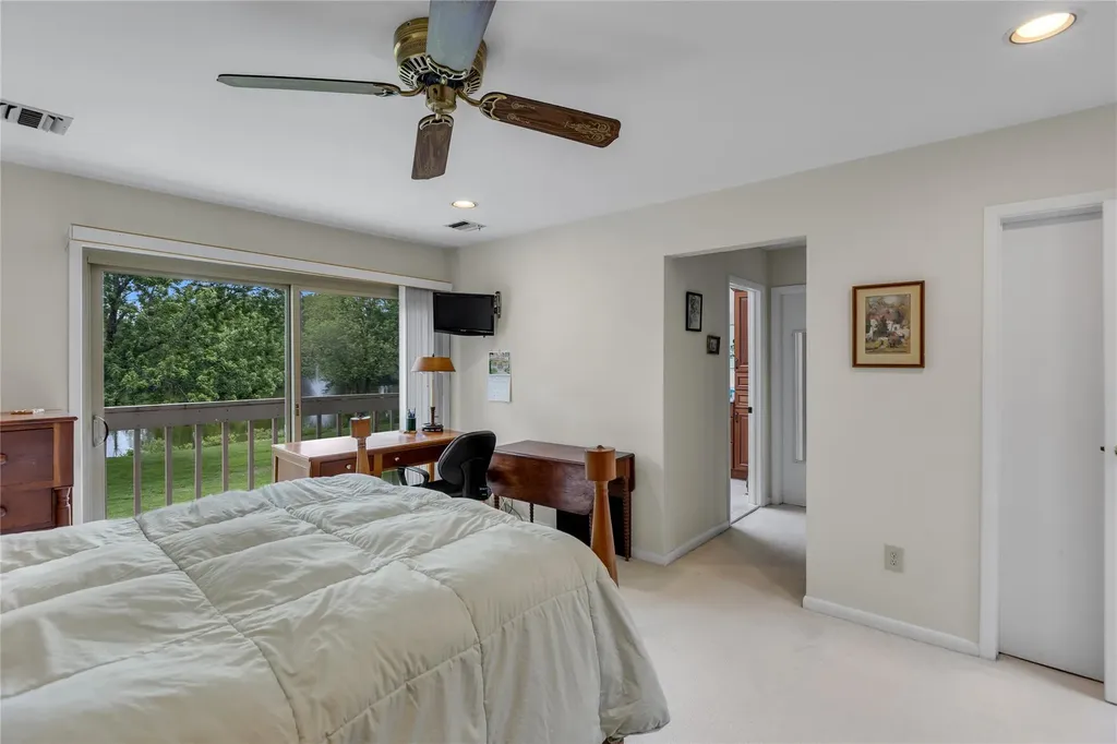 5 Lakeridge Drive Huntington NY 11743