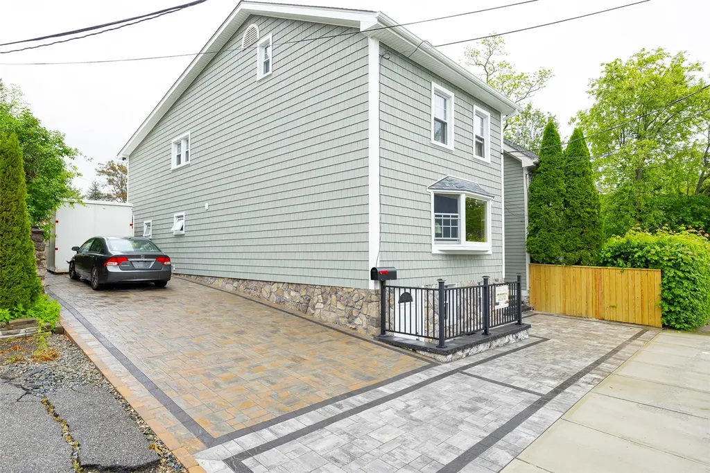 20 Division Street Cold Spring NY 10516