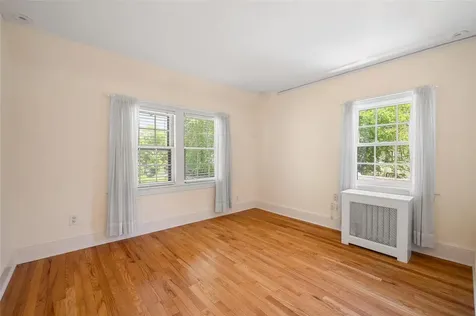 44 Hamilton Road Scarsdale NY 10583