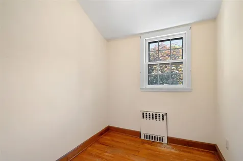 44 Hamilton Road Scarsdale NY 10583