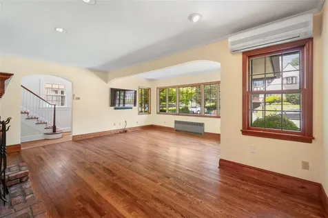 44 Hamilton Road Scarsdale NY 10583