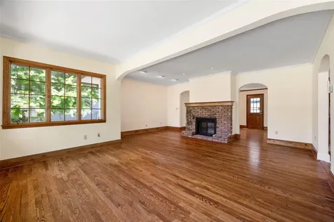 44 Hamilton Road Scarsdale NY 10583