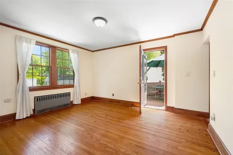 44 Hamilton Road Scarsdale NY 10583