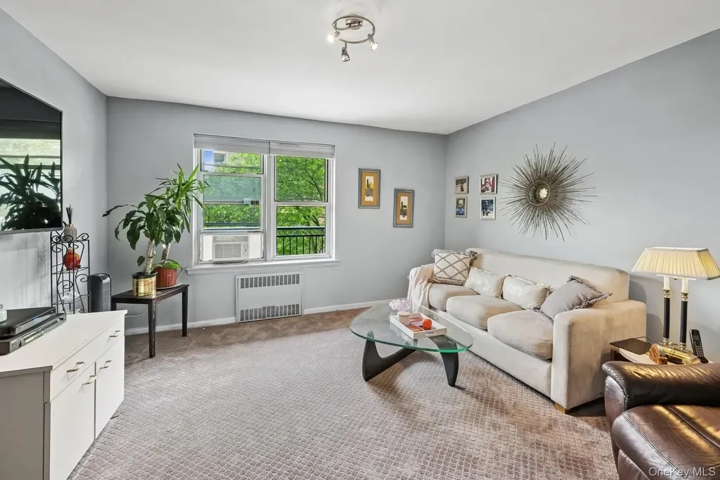 162-41 Powells Cove Boulevard Beechhurst NY 11357