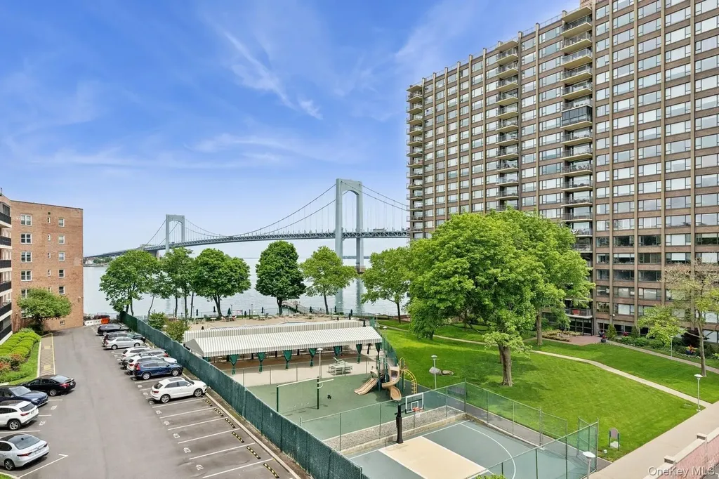 162-41 Powells Cove Boulevard Beechhurst NY 11357