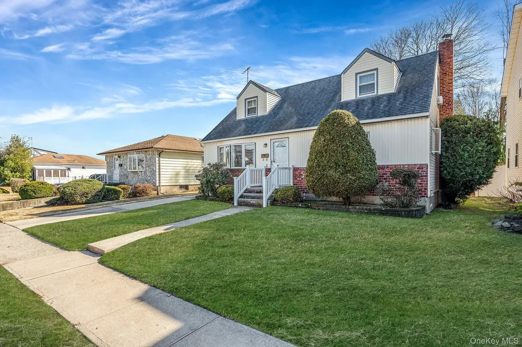 1826 Camp Avenue Merrick NY 11566