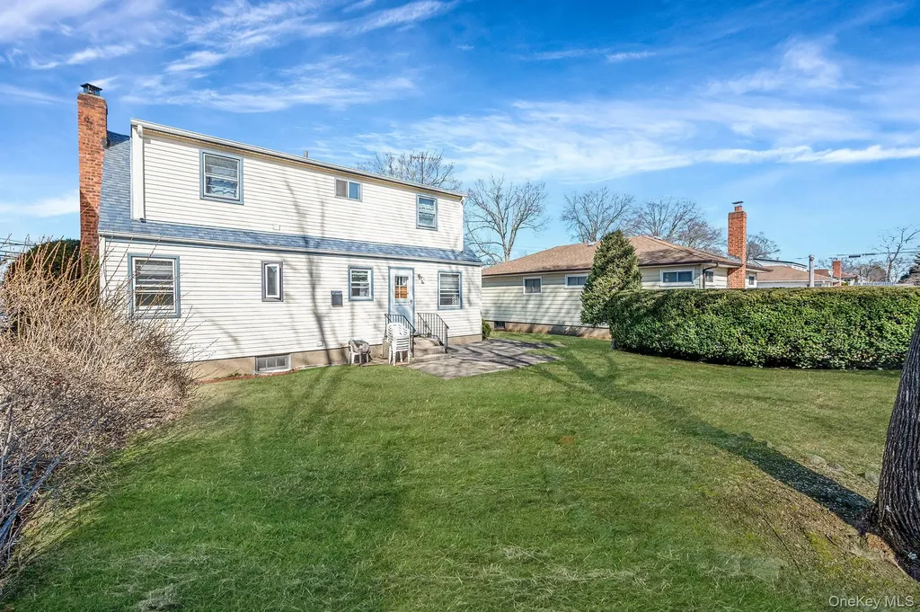 1826 Camp Avenue Merrick NY 11566