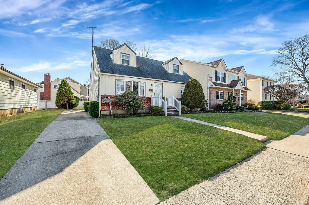 1826 Camp Avenue Merrick NY 11566