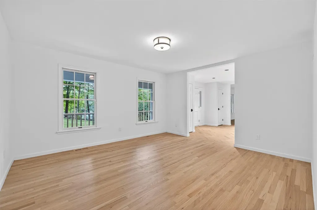 19 Mega Lane Carmel NY 10512