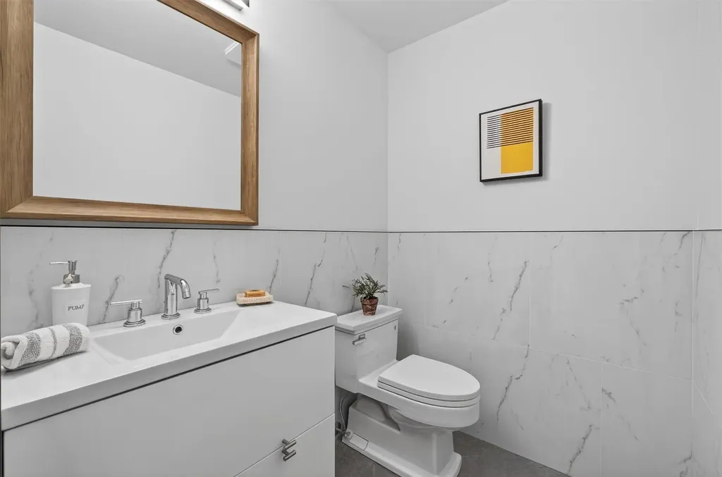 19 Mega Lane Carmel NY 10512