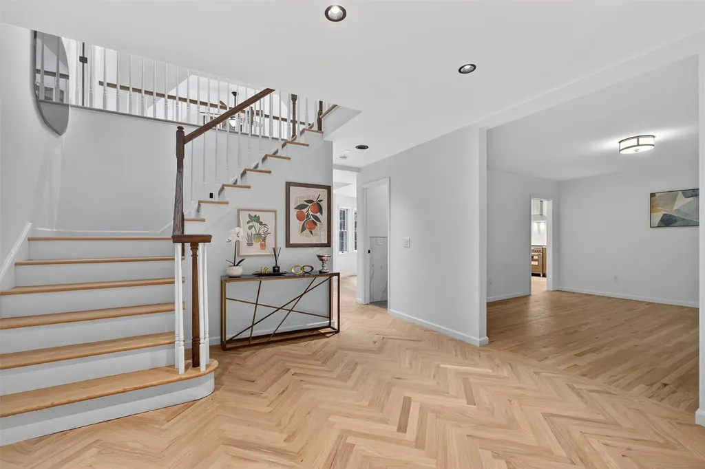 19 Mega Lane Carmel NY 10512
