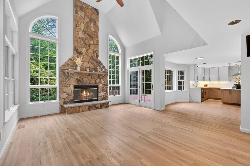 19 Mega Lane Carmel NY 10512