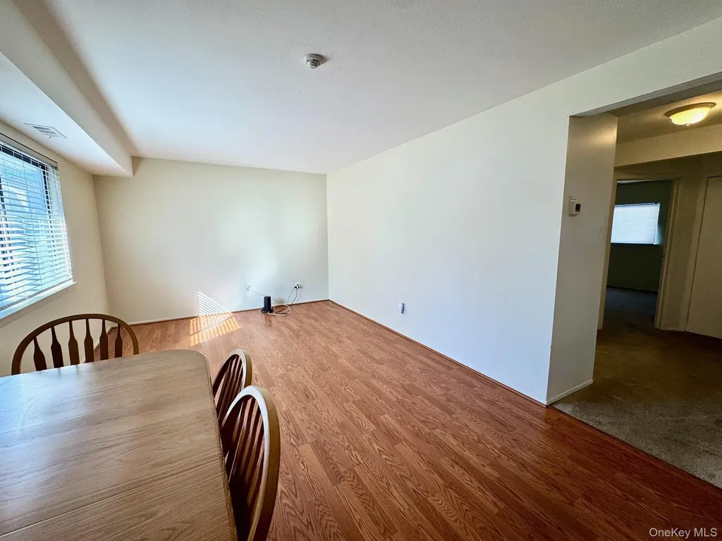 71 Pointe Circle S Coram NY 11727