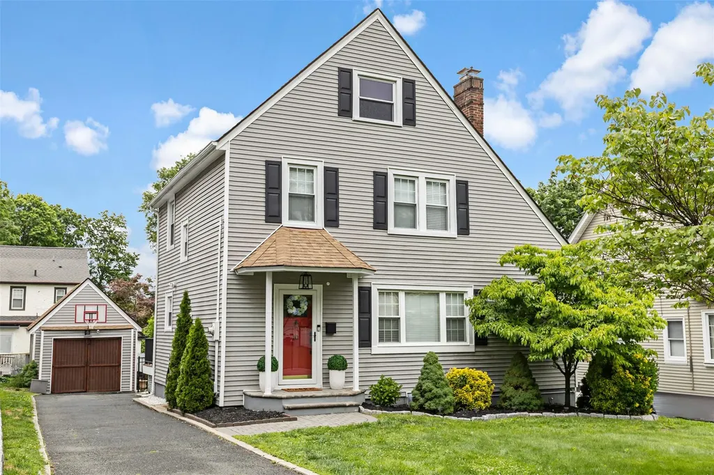 10 Mcbride Avenue White Plains NY 10603