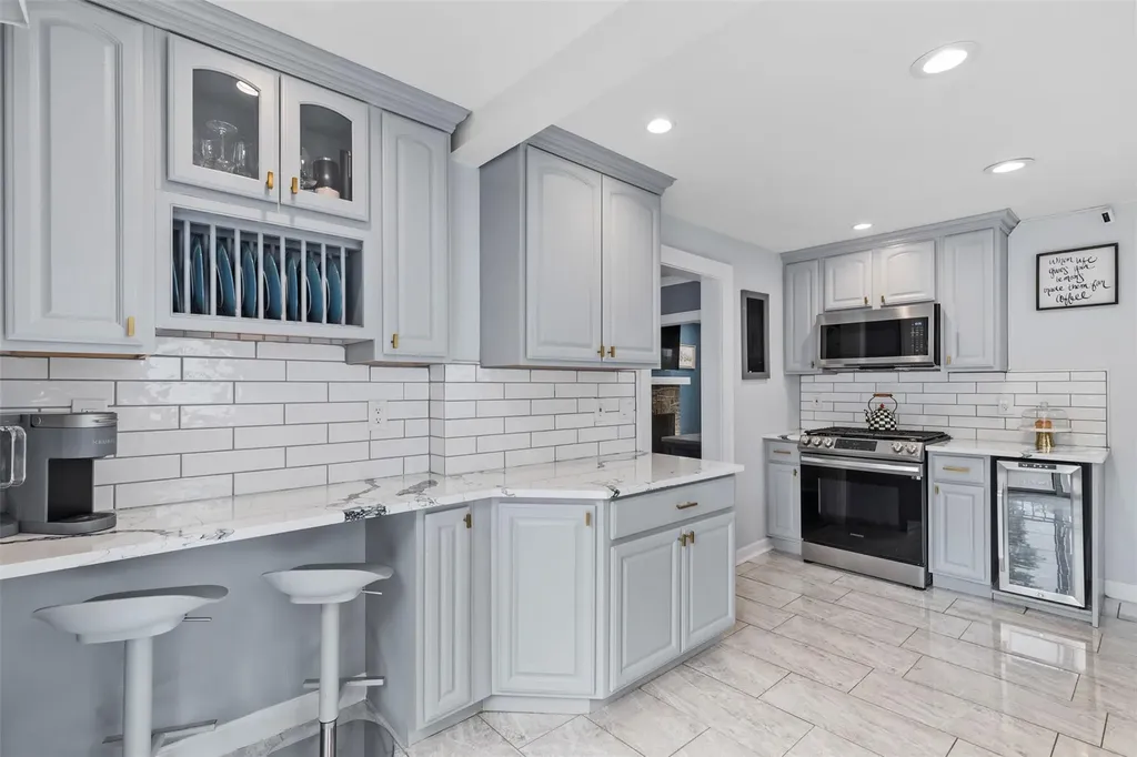 10 Mcbride Avenue White Plains NY 10603
