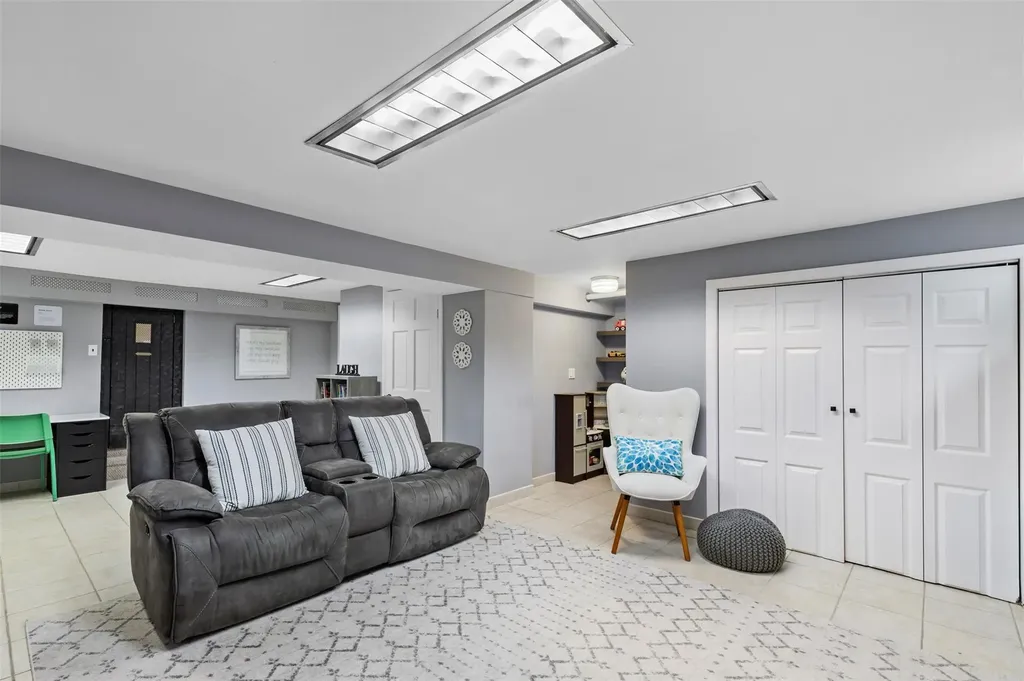 10 Mcbride Avenue White Plains NY 10603