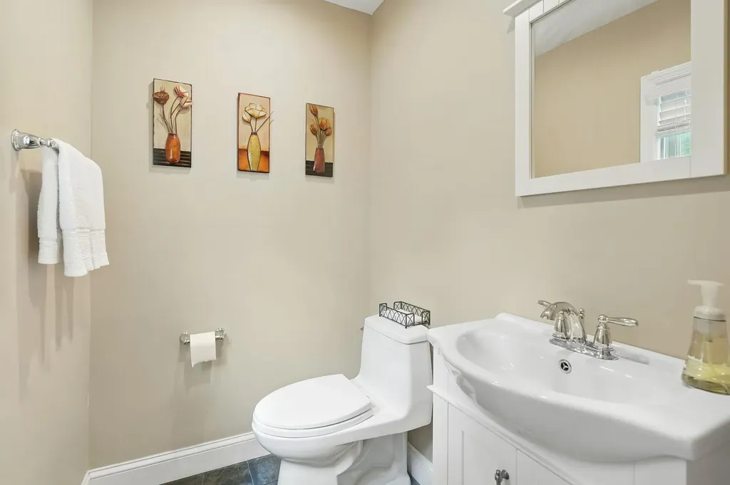 599 Ridgeway White Plains NY 10605