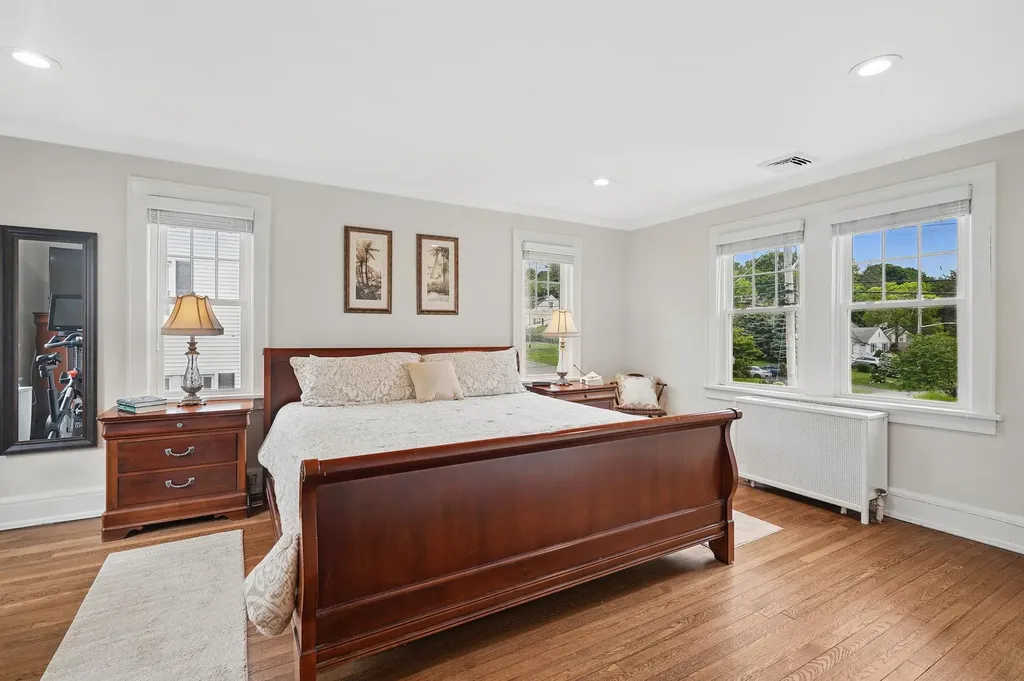 599 Ridgeway White Plains NY 10605