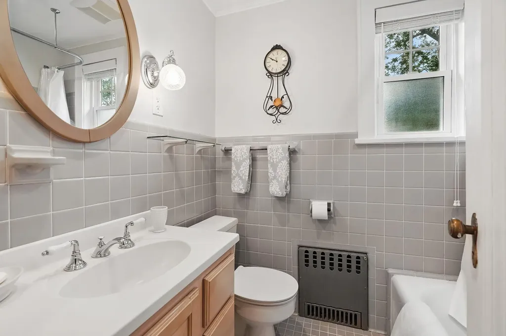 599 Ridgeway White Plains NY 10605