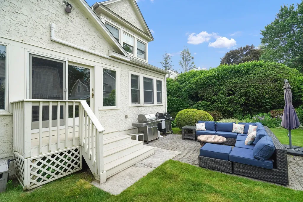 599 Ridgeway White Plains NY 10605