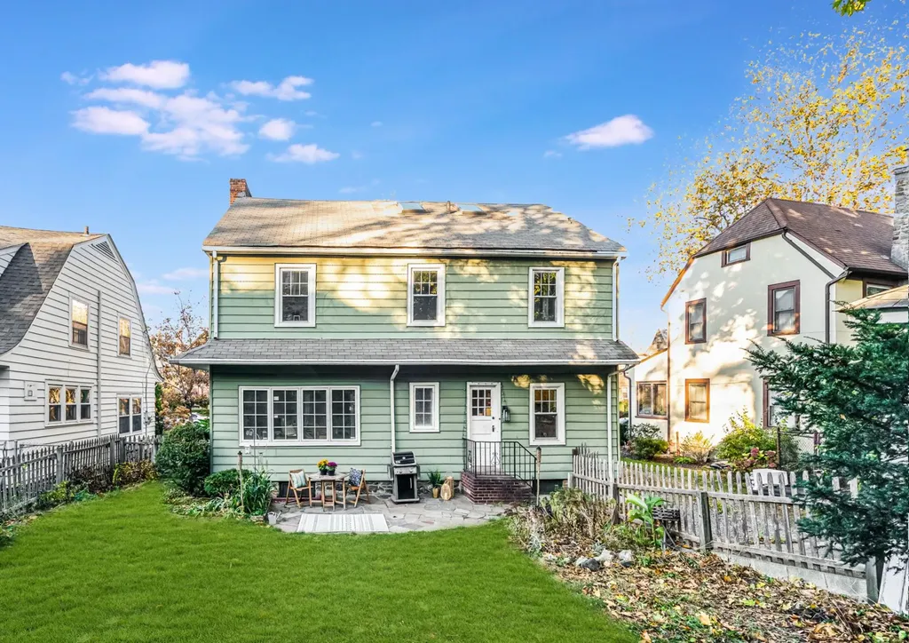 34 Ashton Road Yonkers NY 10705