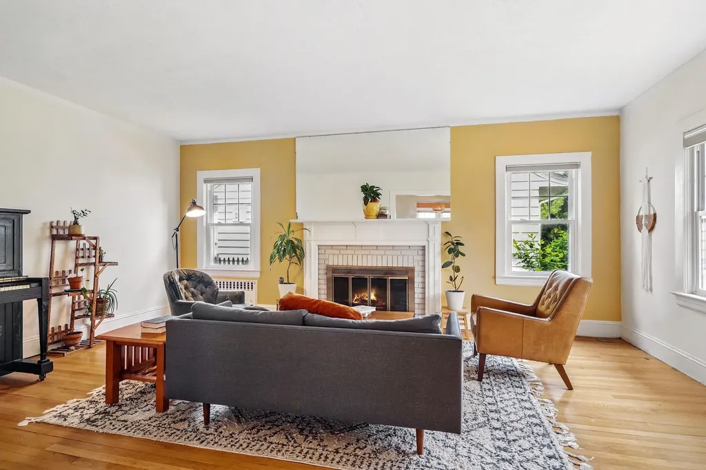 34 Ashton Road Yonkers NY 10705