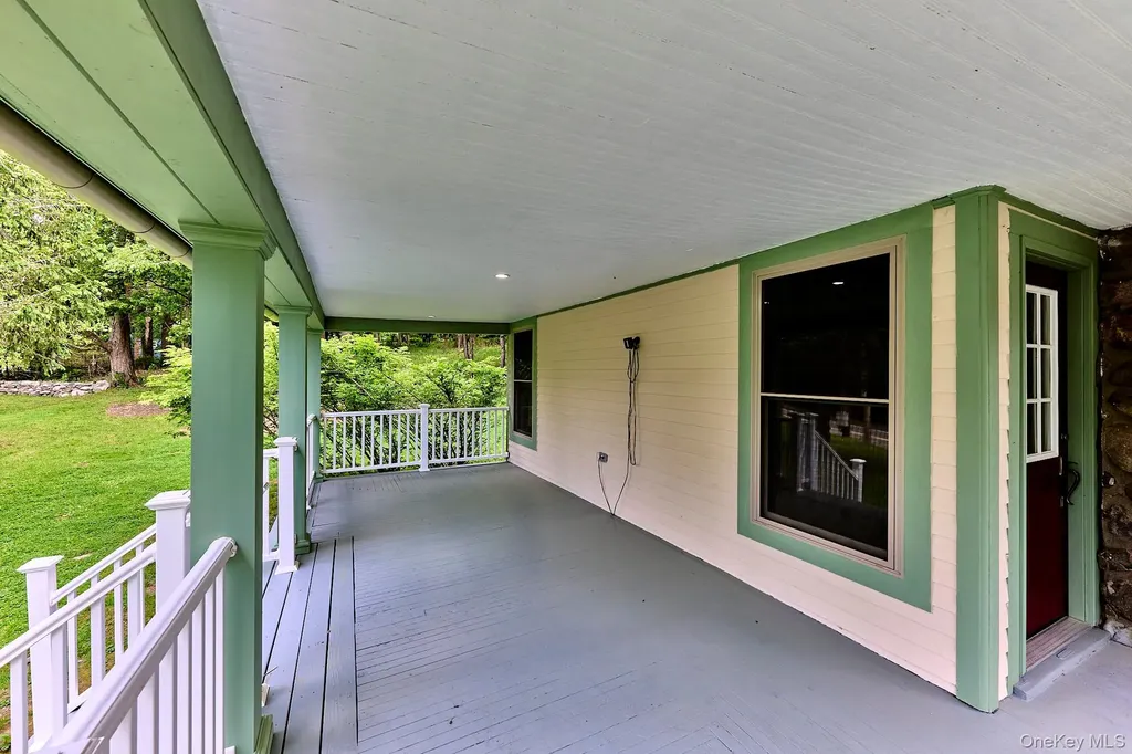 608 High Road Glen Spey NY 12737