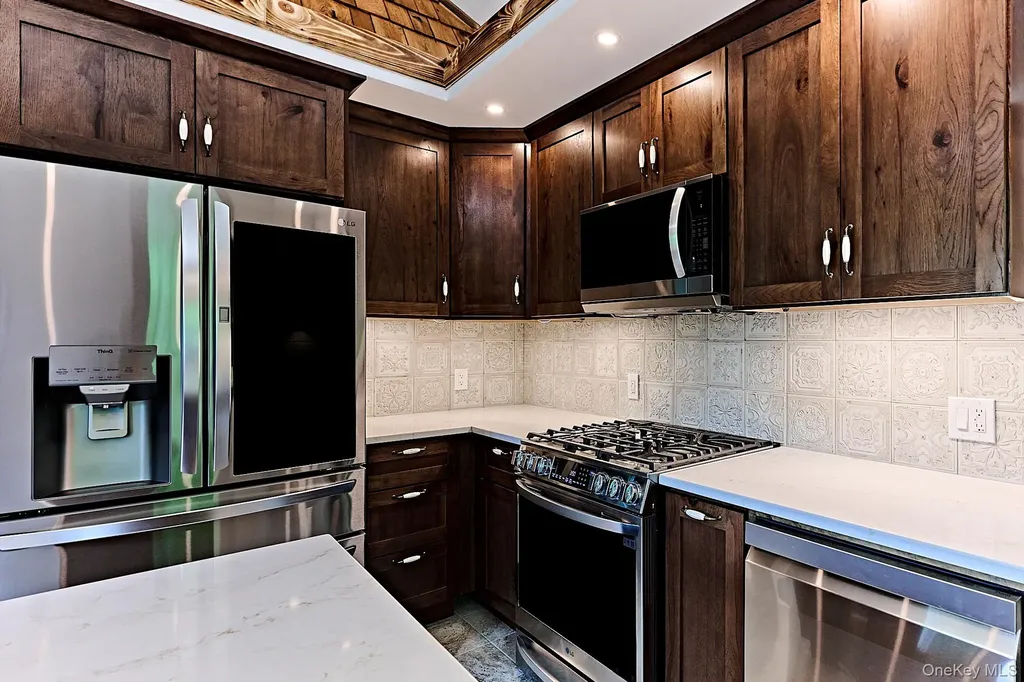 608 High Road Glen Spey NY 12737