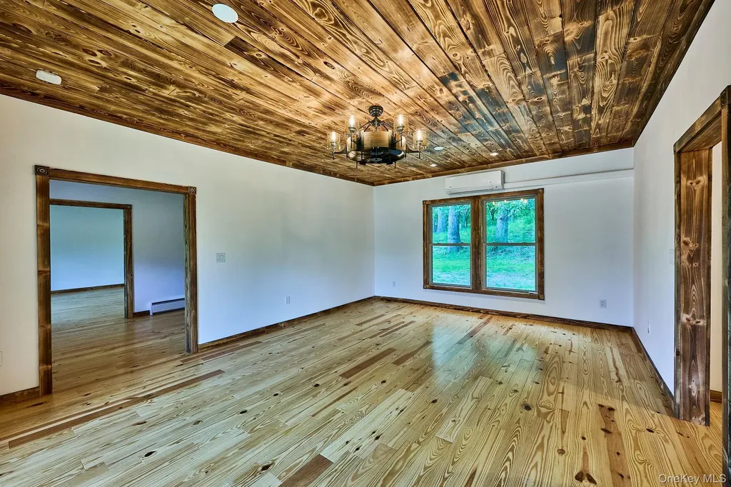 608 High Road Glen Spey NY 12737
