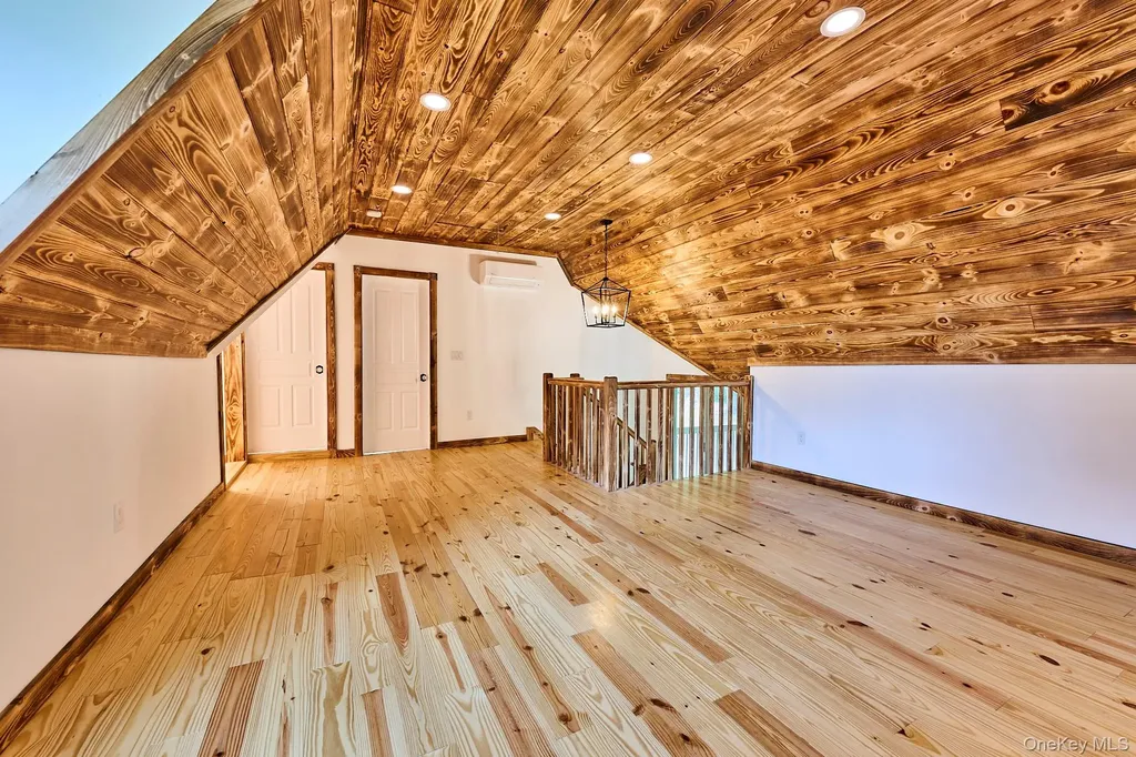 608 High Road Glen Spey NY 12737
