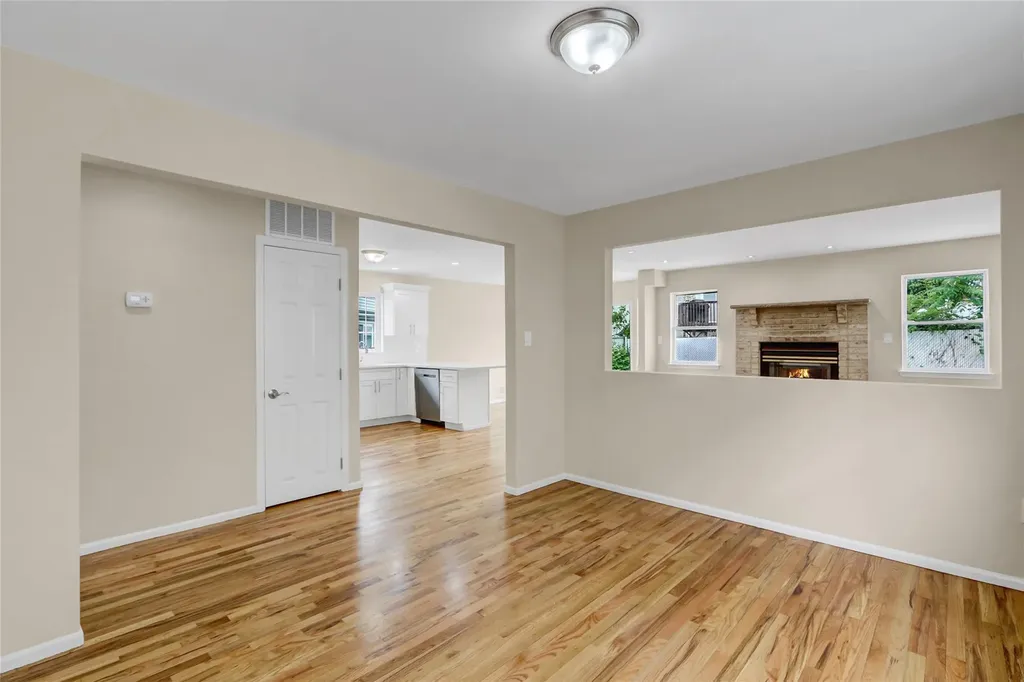 103 Savo Loop Staten Island NY 10309