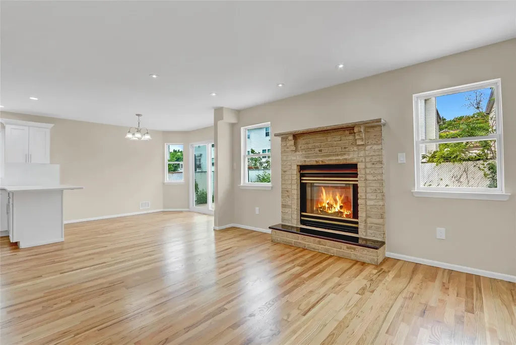 103 Savo Loop Staten Island NY 10309