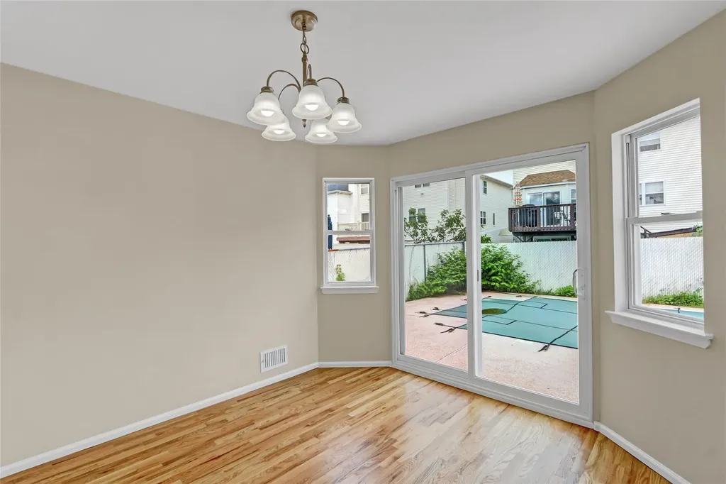 103 Savo Loop Staten Island NY 10309