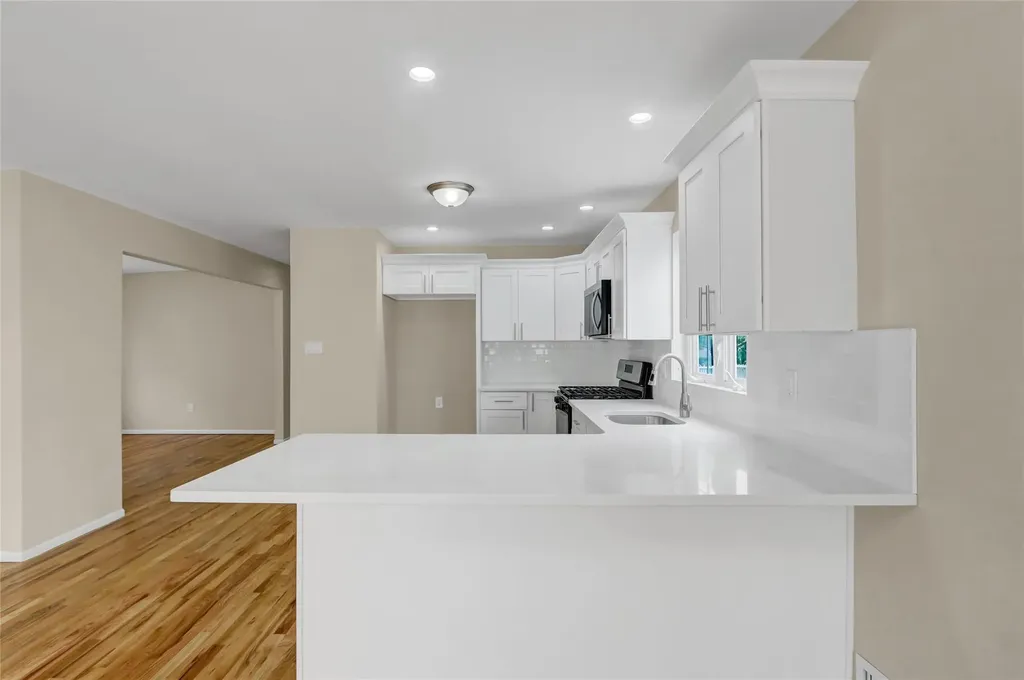 103 Savo Loop Staten Island NY 10309