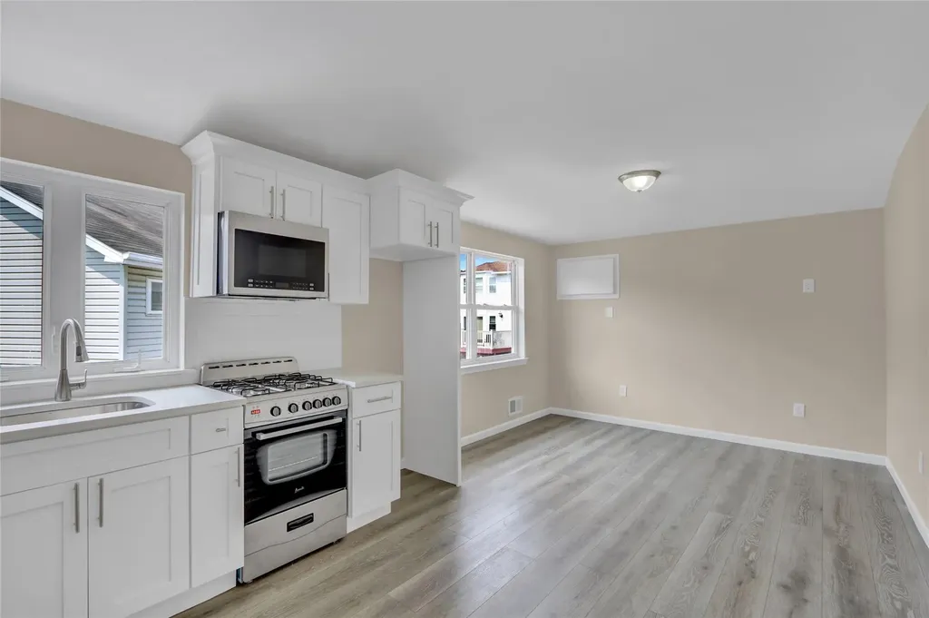 103 Savo Loop Staten Island NY 10309