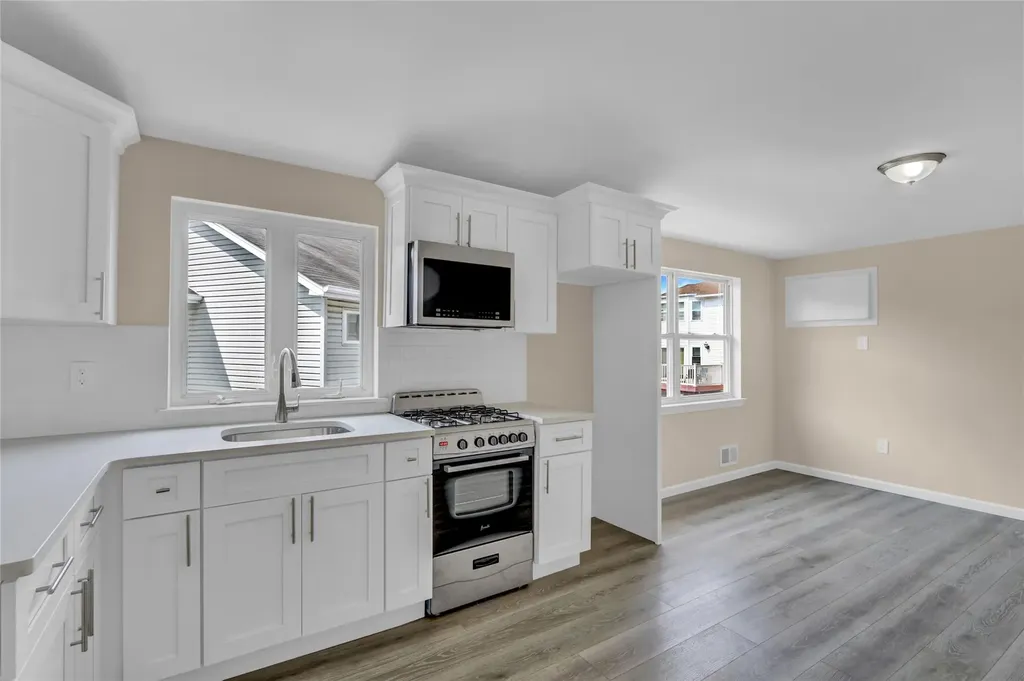 103 Savo Loop Staten Island NY 10309
