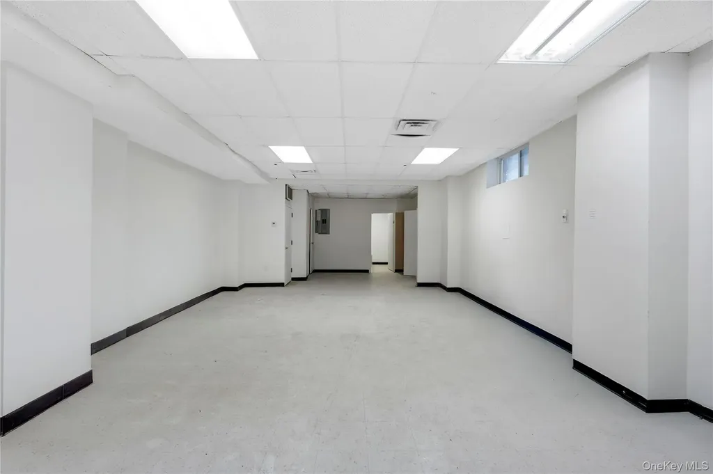 5024 10th Avenue Brooklyn NY 11219