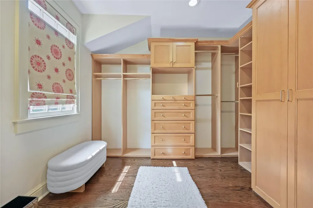 734 Forest Avenue Rye NY 10580