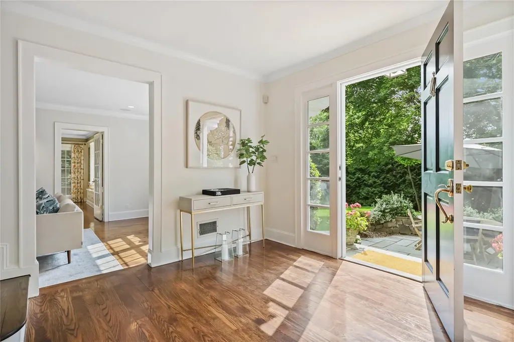 734 Forest Avenue Rye NY 10580