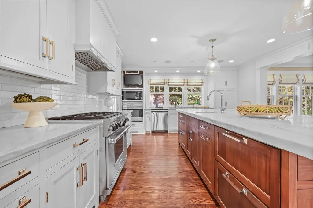 734 Forest Avenue Rye NY 10580