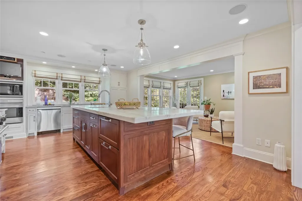 734 Forest Avenue Rye NY 10580